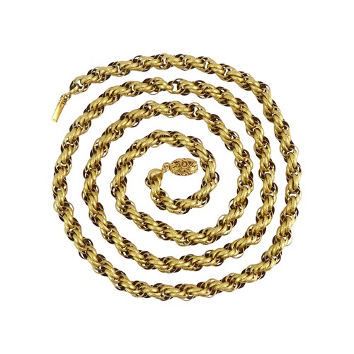 19th century 18ct gold ropetwist muff chain necklace with barrel clasp, c.1830,